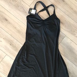 The Mountain Hardwear Women's Dress